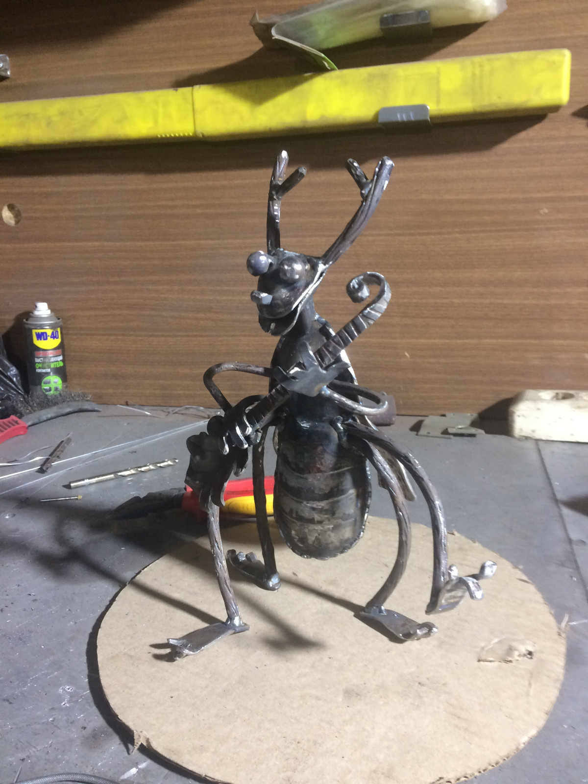 Кованые персонажи для дома и сада.