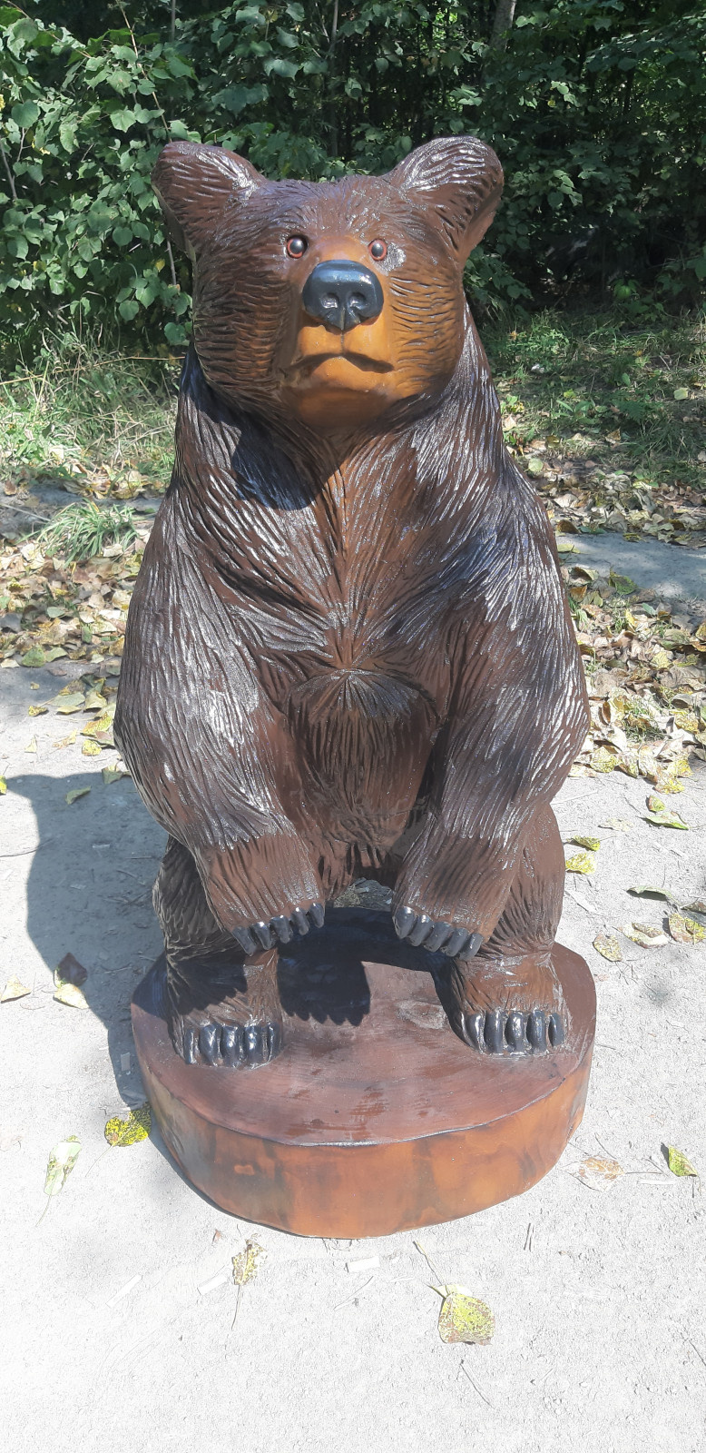 Скульптуры из дерева