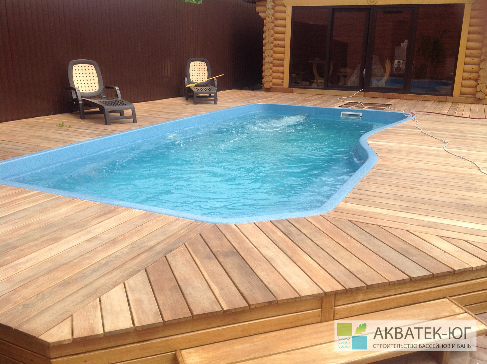 Обложка проекта: Бассейны