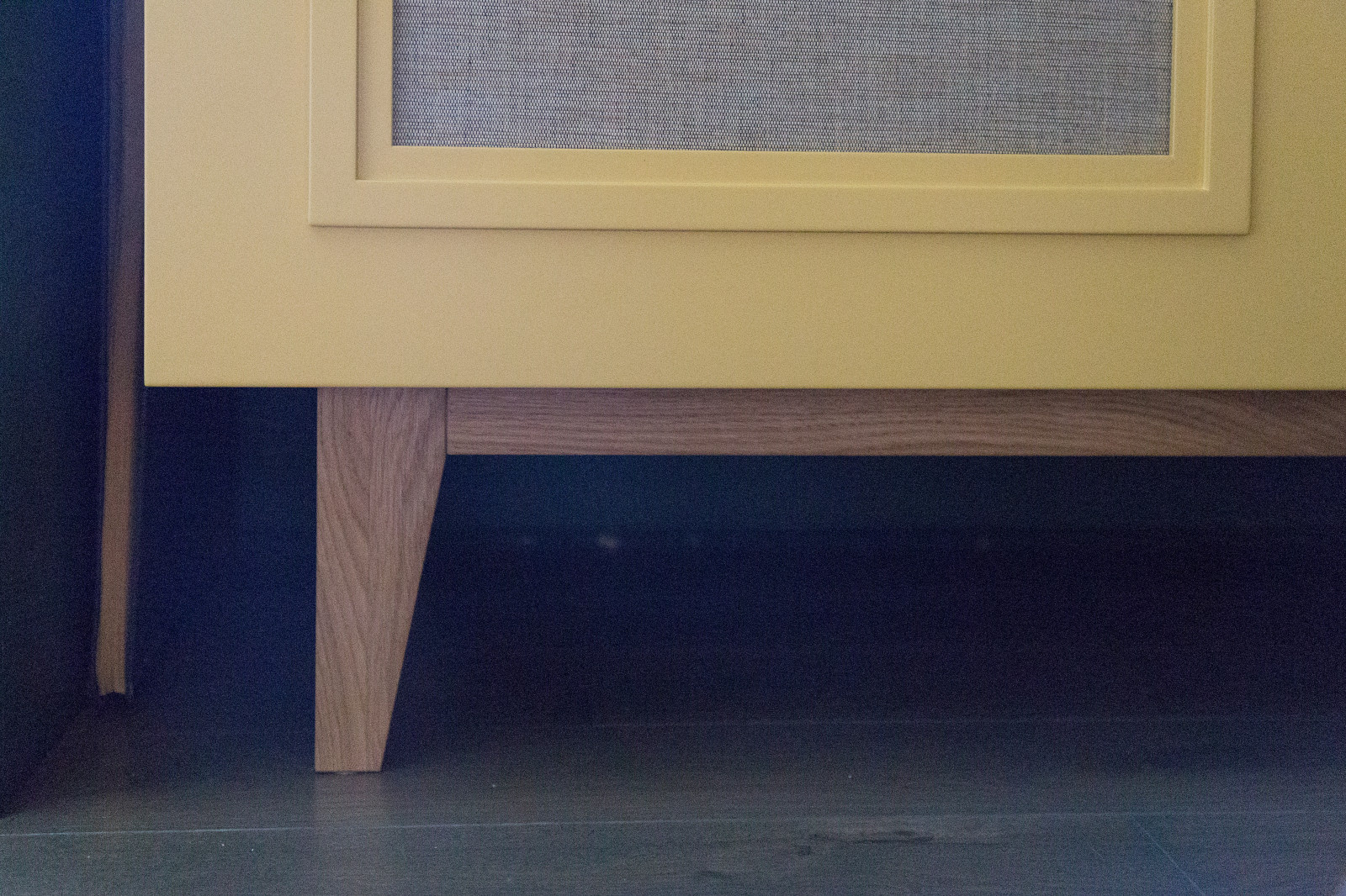 Встроенный шкаф из МДФ