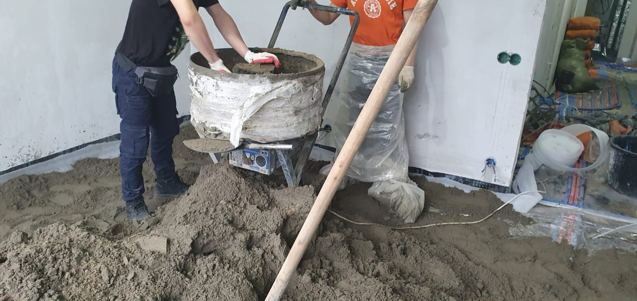 полусухая стяжка