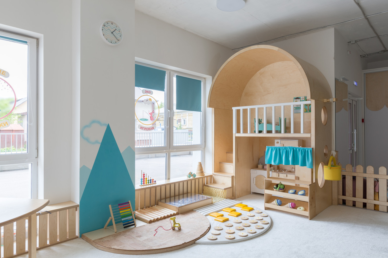 Клумба-кремль