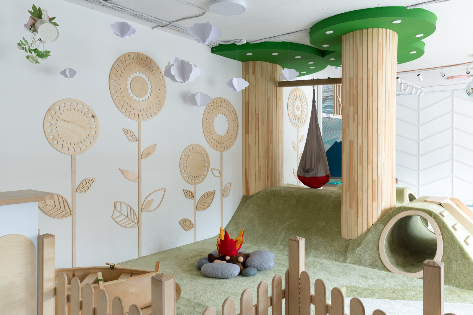 Клумба-кремль