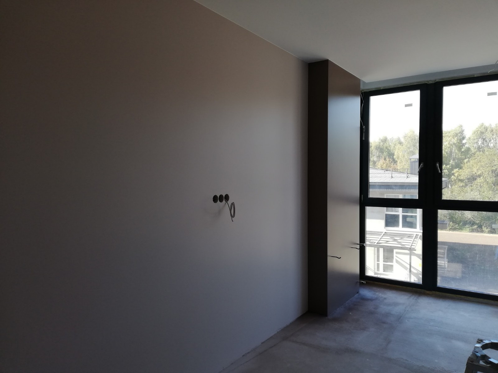 Квартиры и офисы.