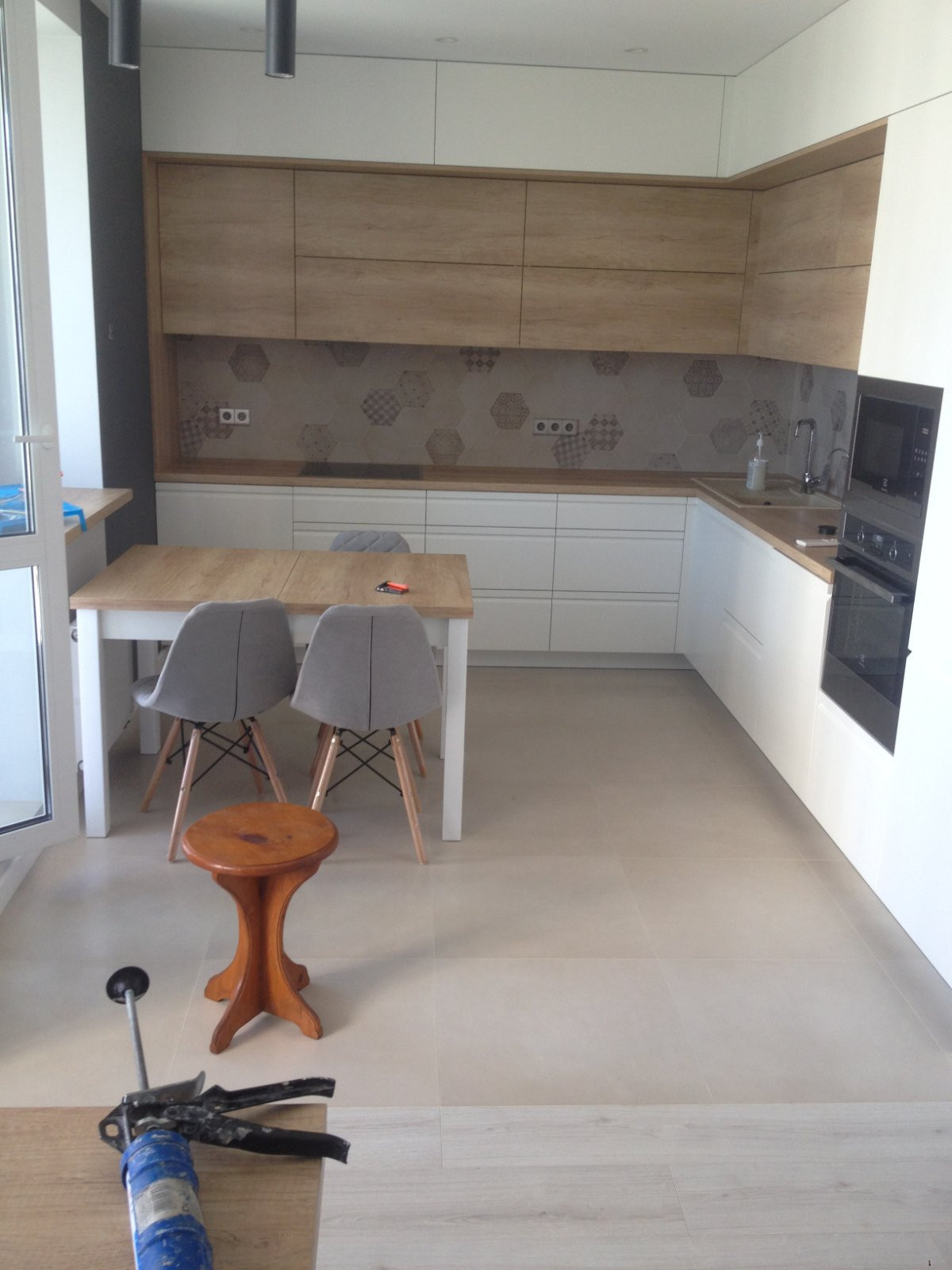 Квартиры и офисы.