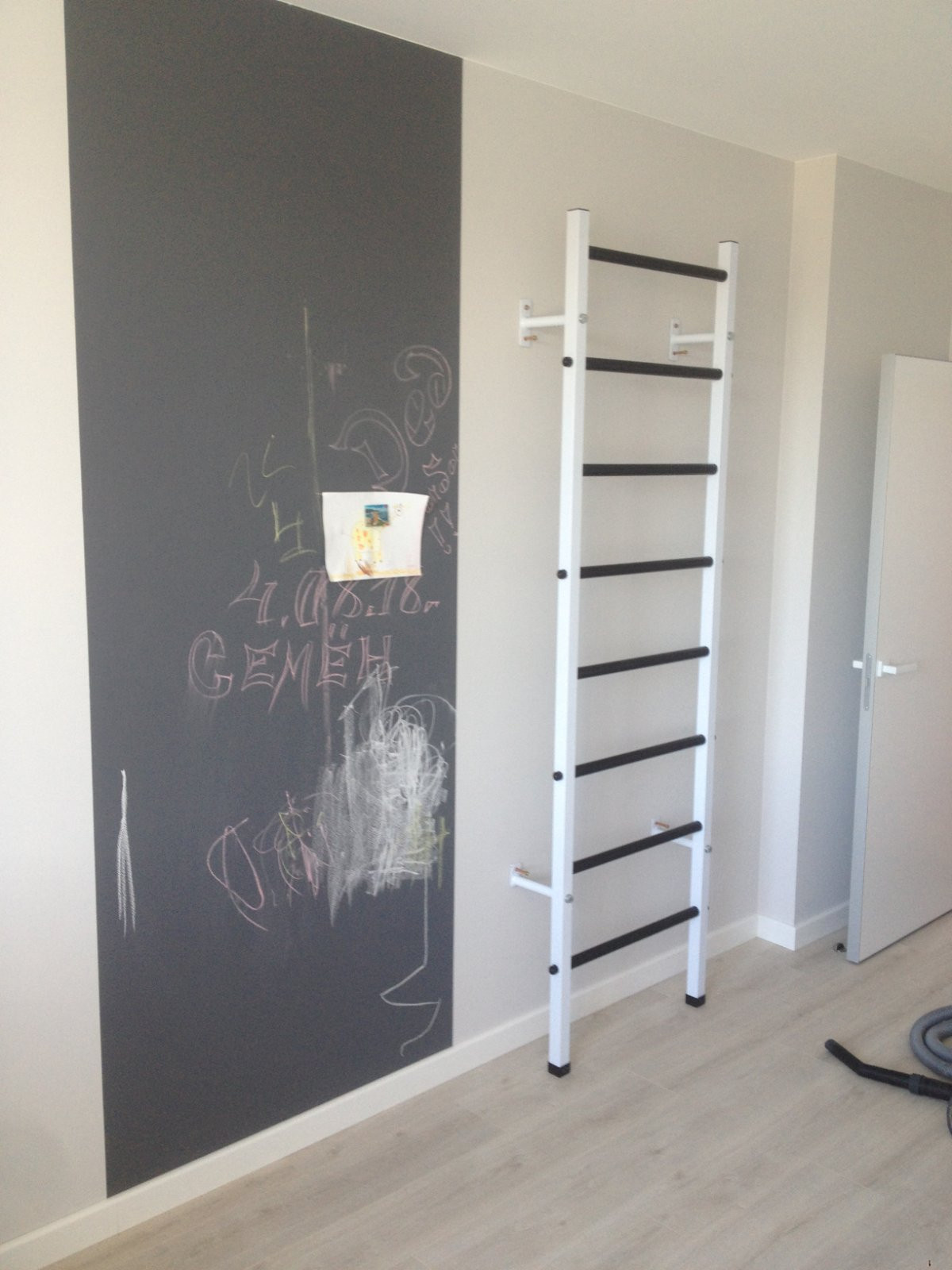 Квартиры и офисы.