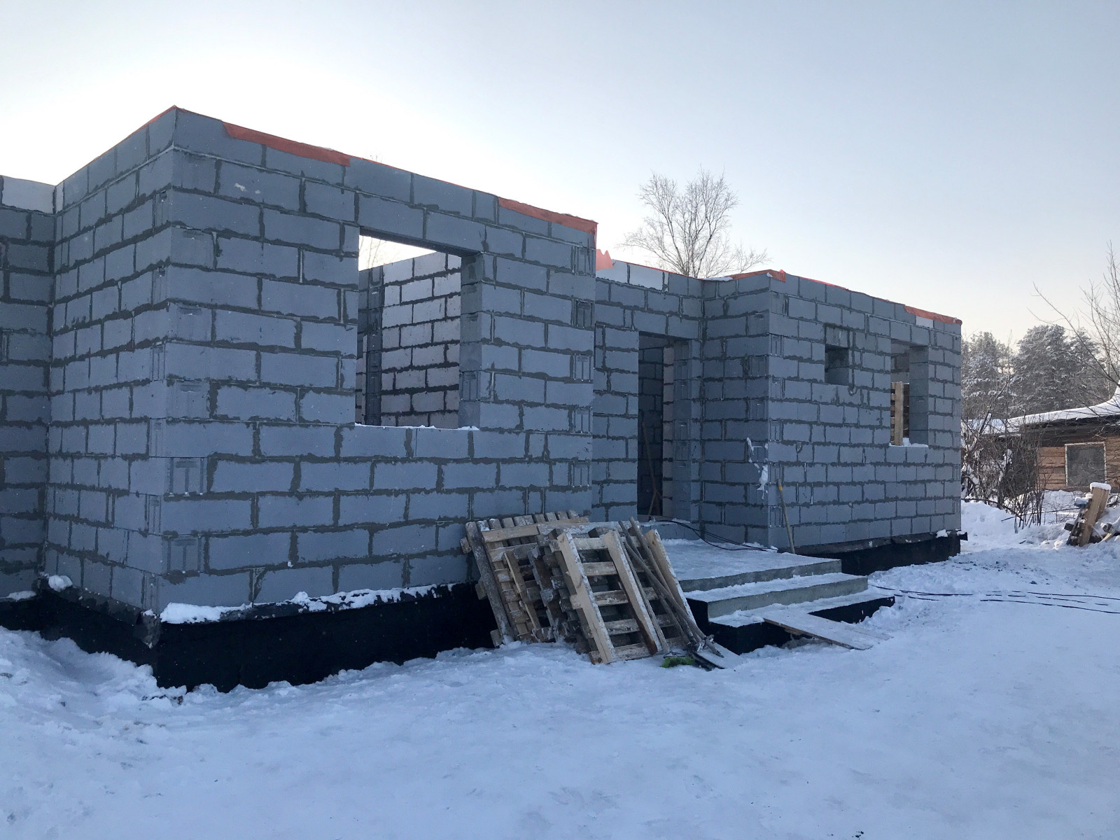 Коттедж в поселке Ключевск по проекту Z24GL
