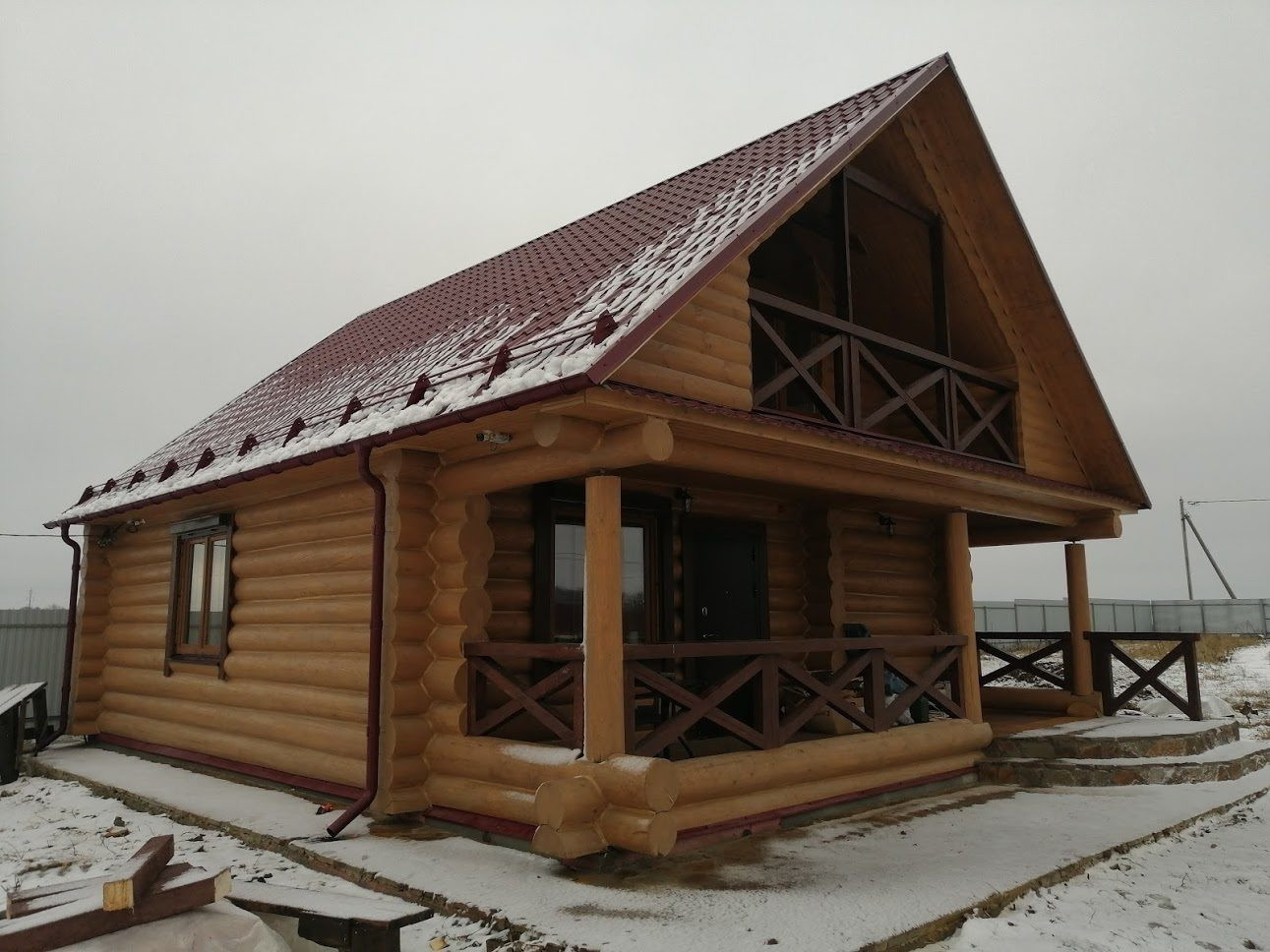 Обложка проекта: Дом из рубленного бревна