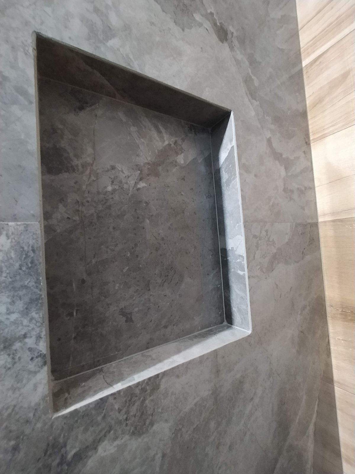 Душевая на Широкой речке