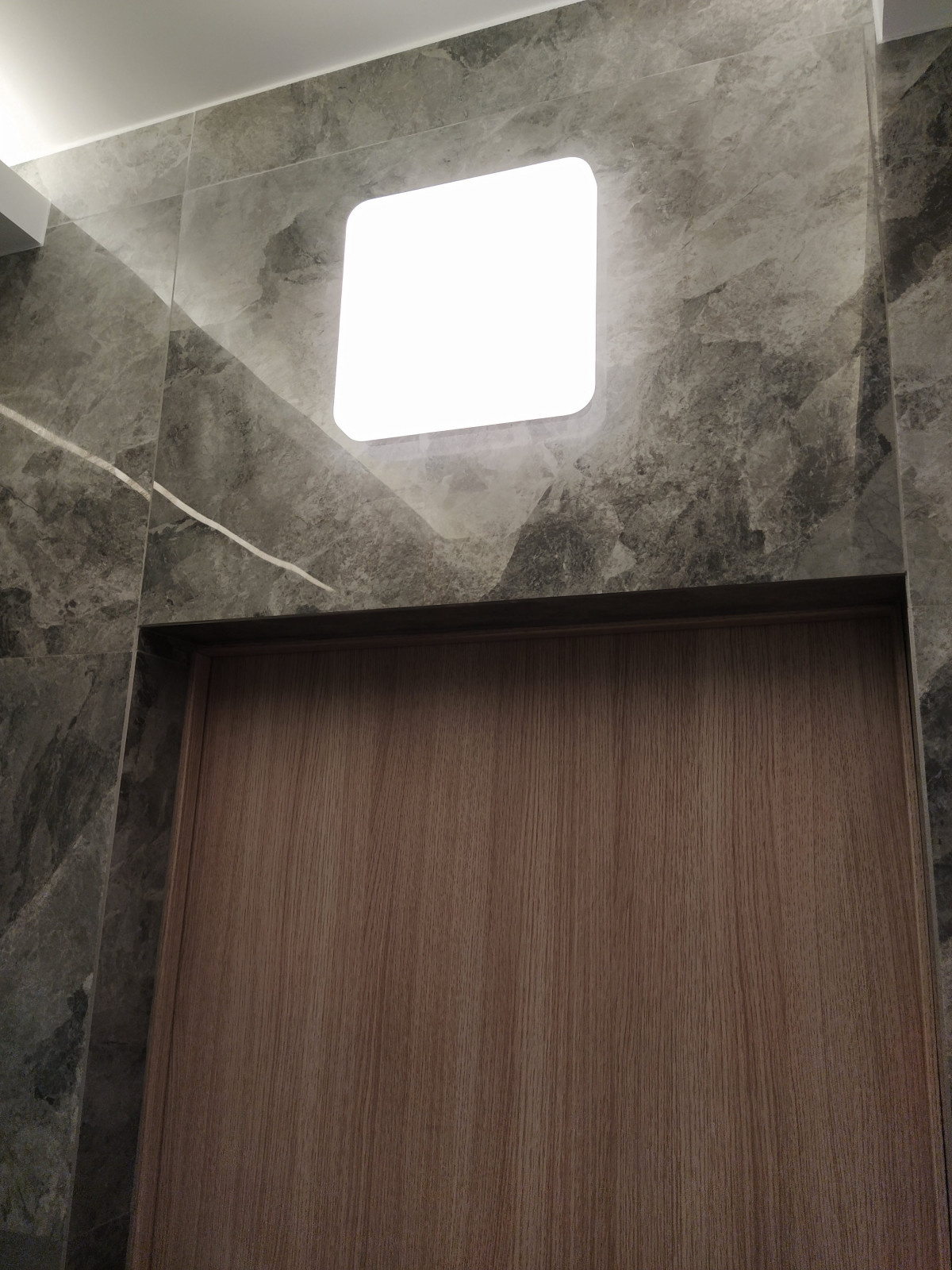 Душевая на Широкой речке