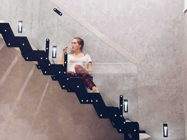 Лестница для двухуровневой квартиры.