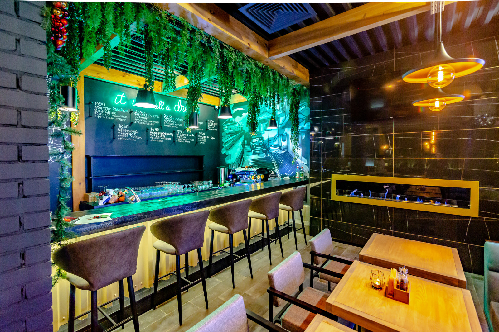 Ресторан Romanovo Steak&Wine