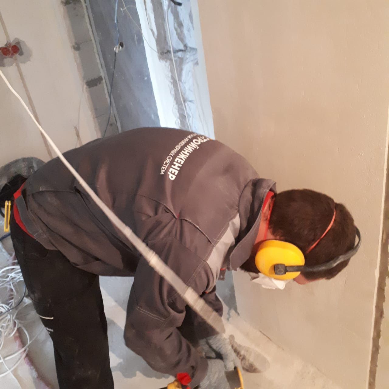 Монтаж электрике в квартирах