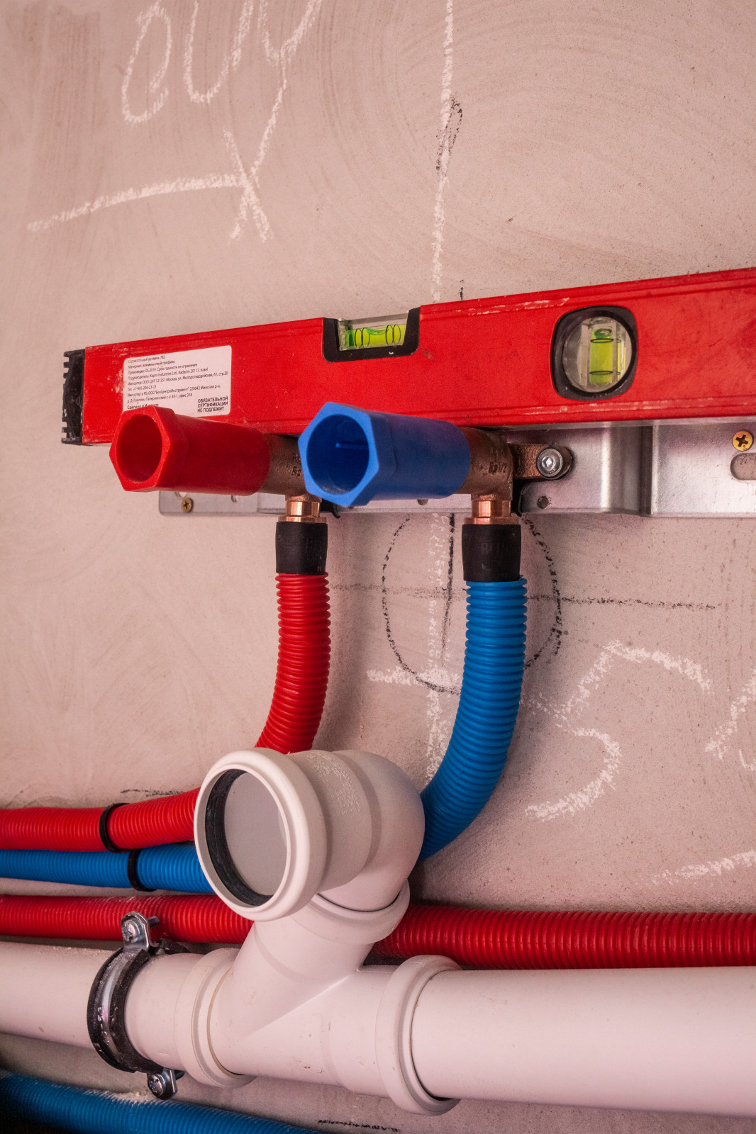 Монтаж водоснабжения отопления в квартирах