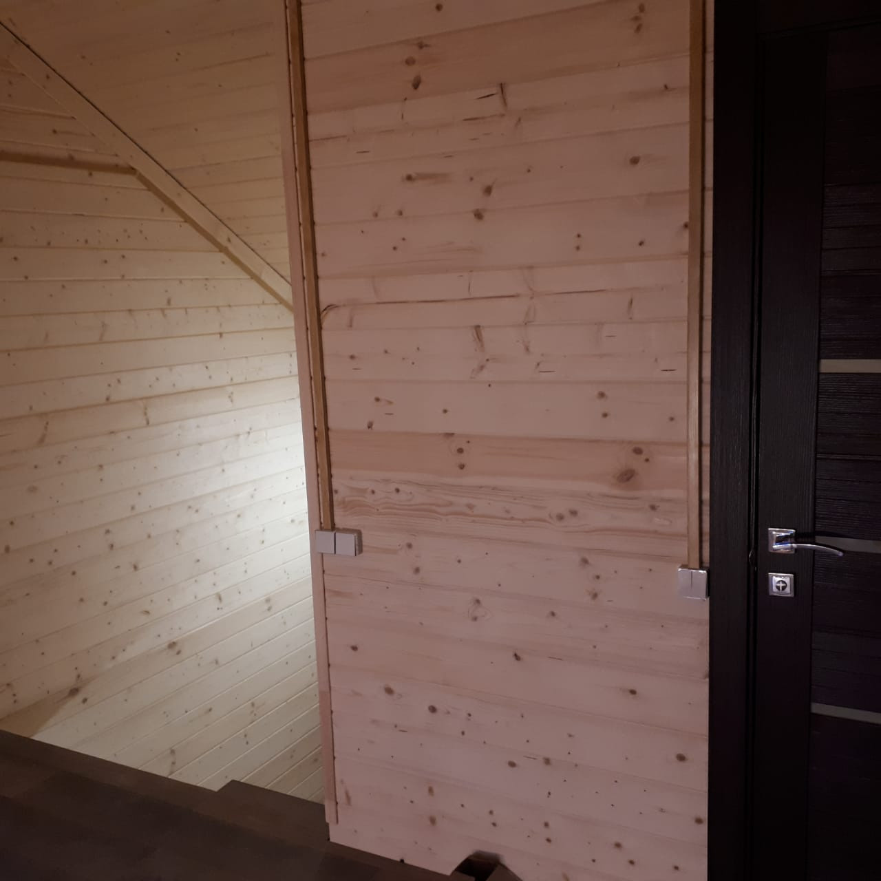 Монтаж электрики в кабель канале