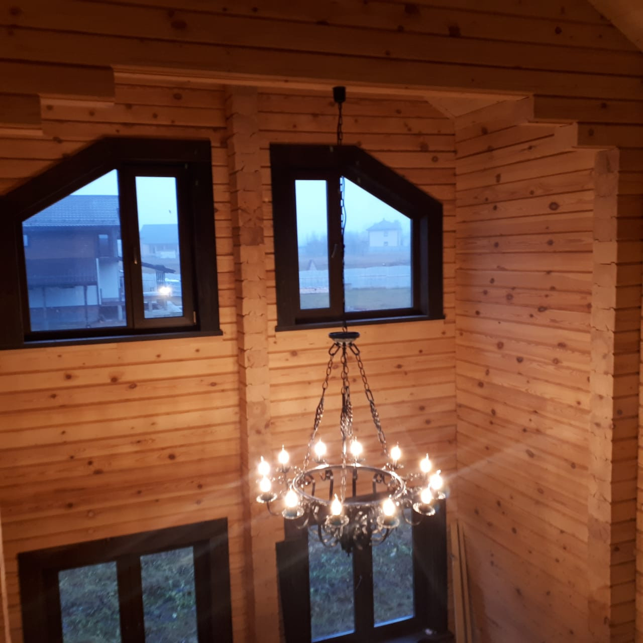 Монтаж электрики в кабель канале