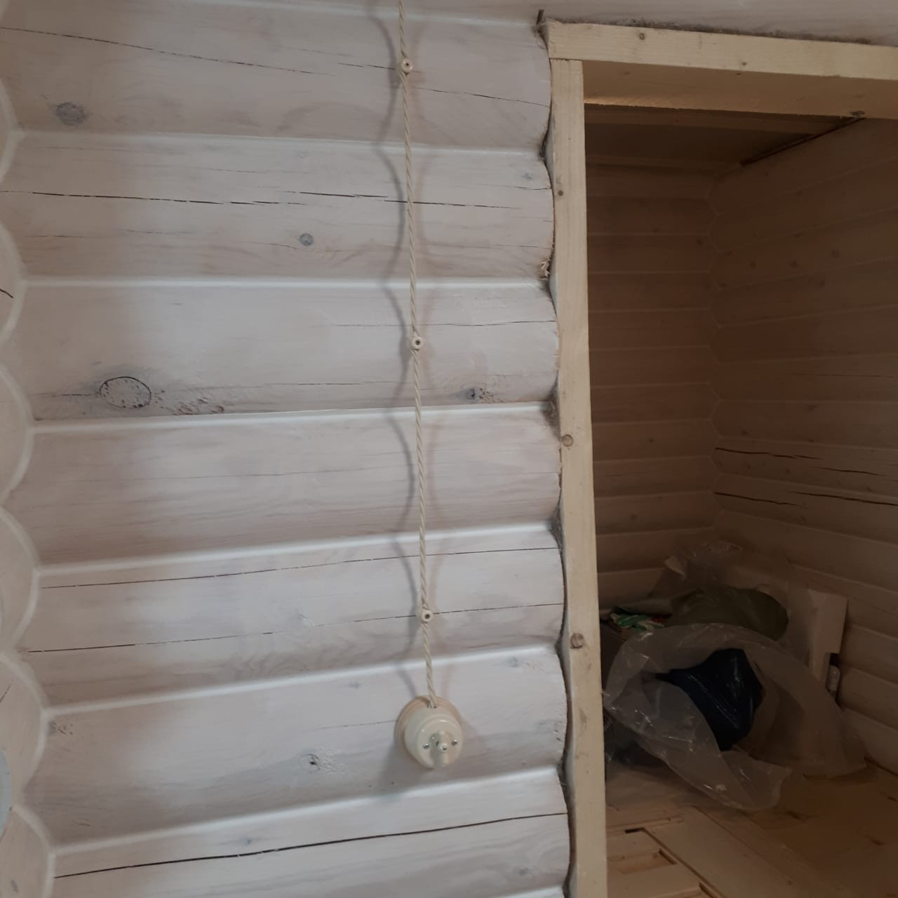 Монтаж электрики в ретро стиле