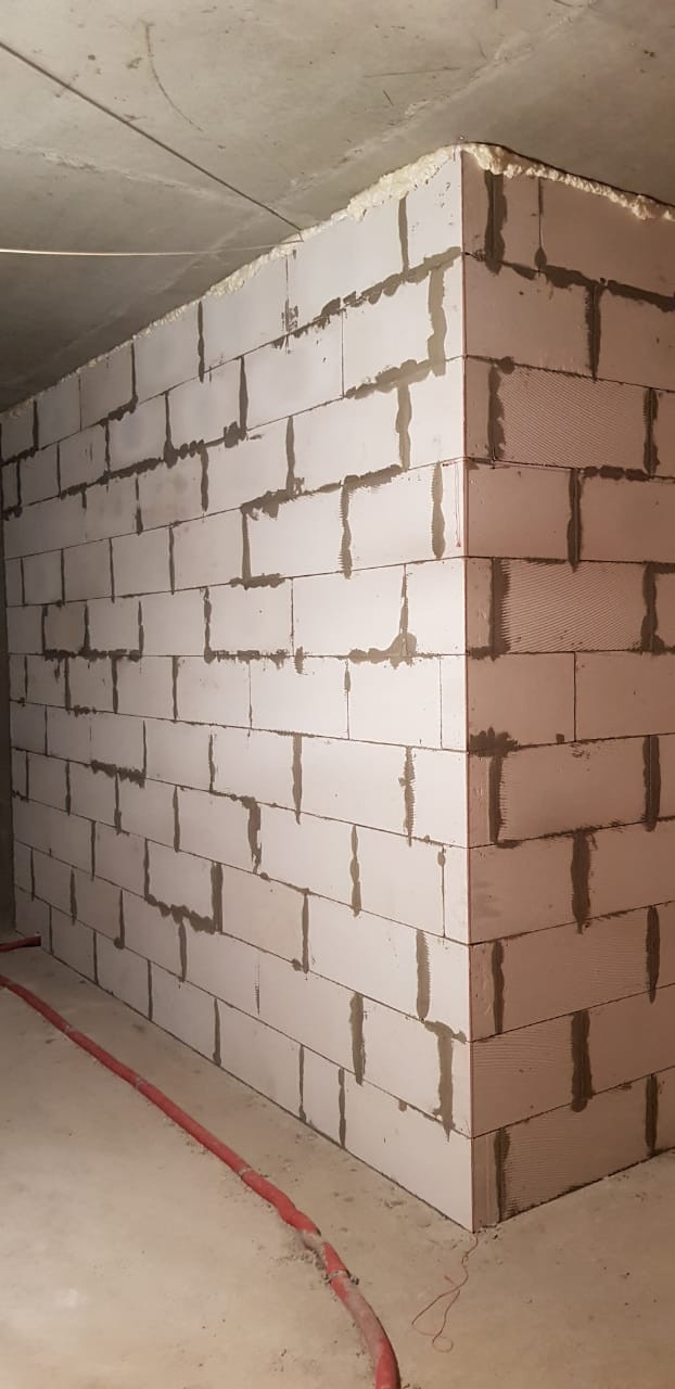 Монтаж межкомнатных перегородок