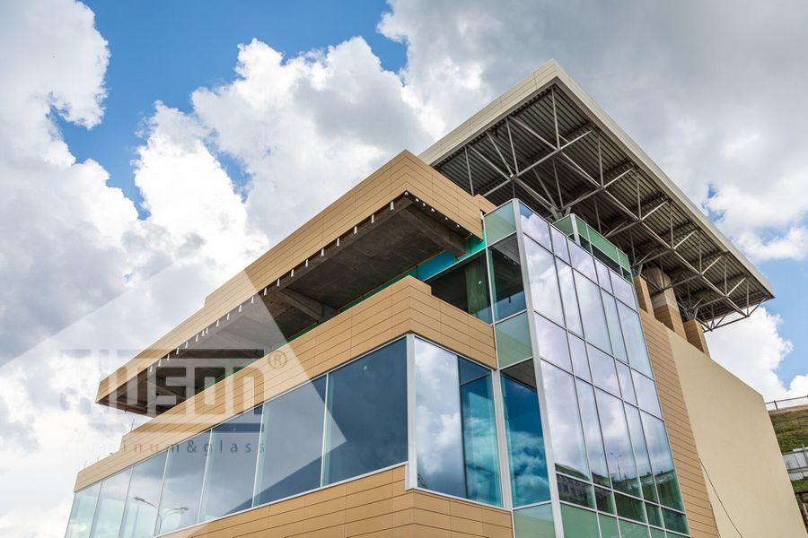 Светопрозрачные алюминиевые конструкции