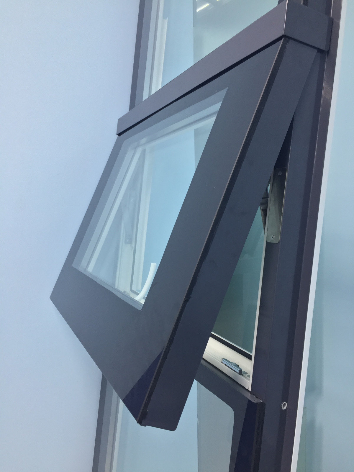 Мансардные окна