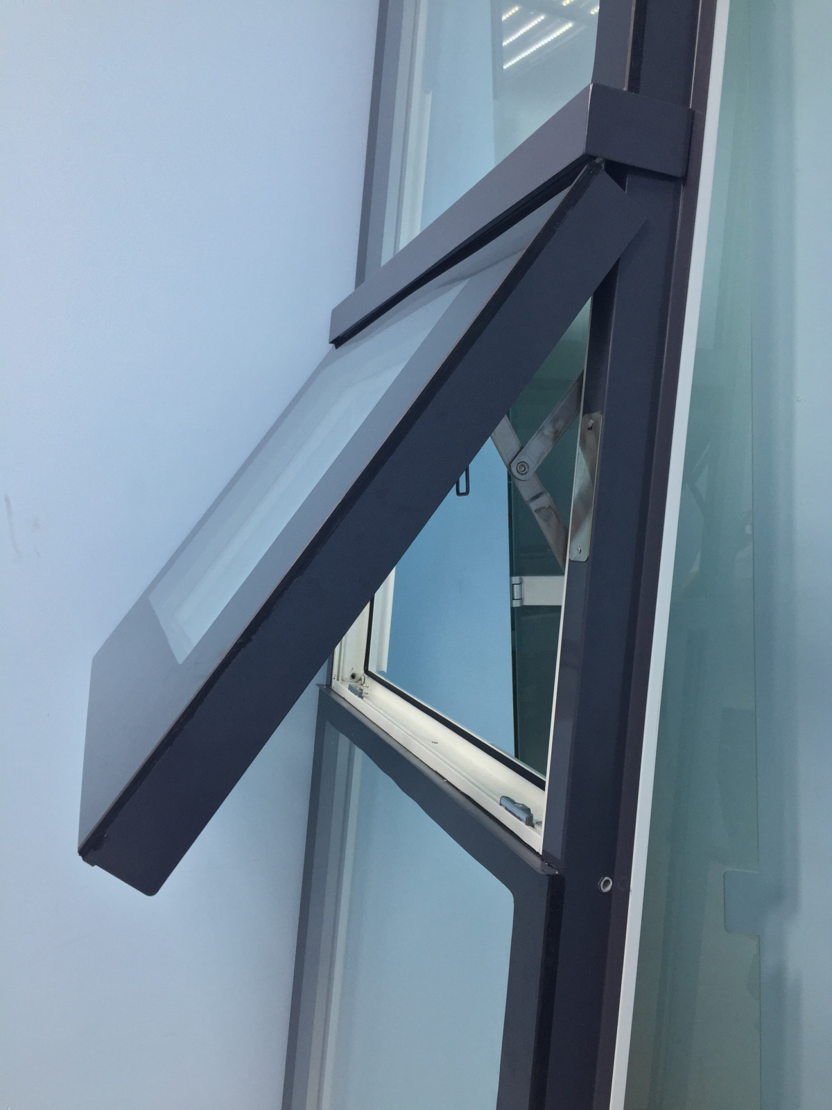 Мансардные окна