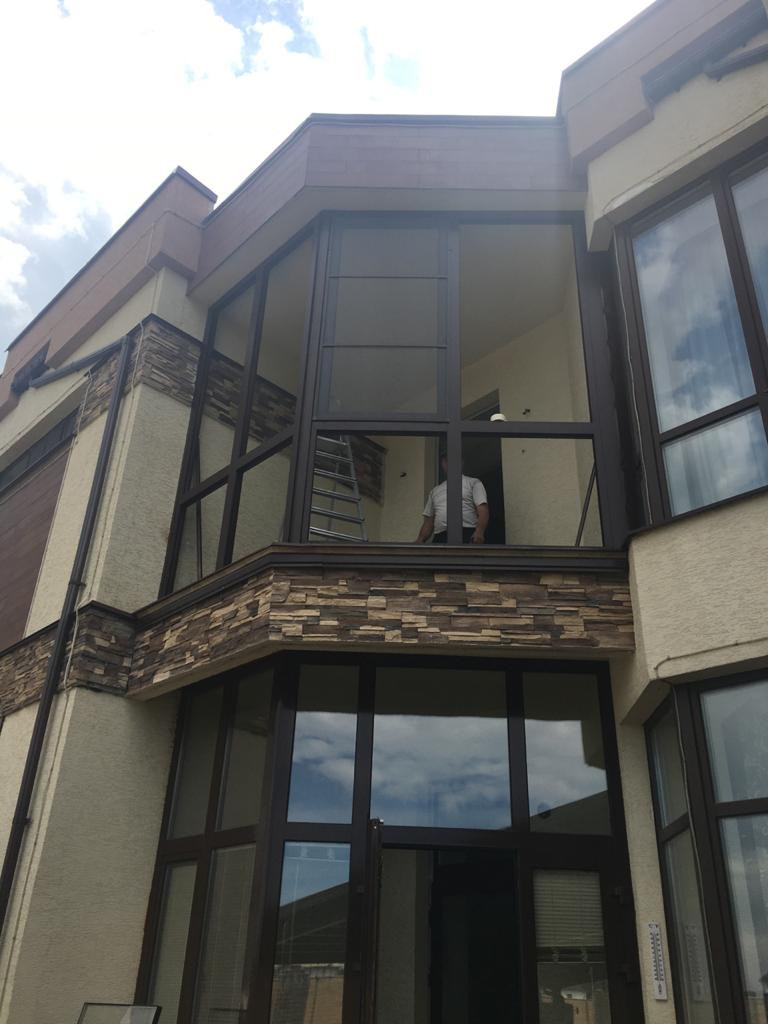 Остекление коттеджей