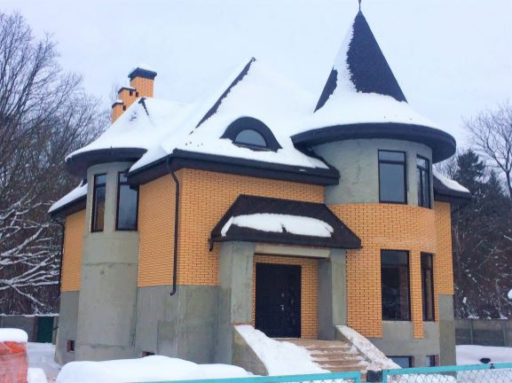 Обложка проекта: Строительство коттеджа с цокольным этажом