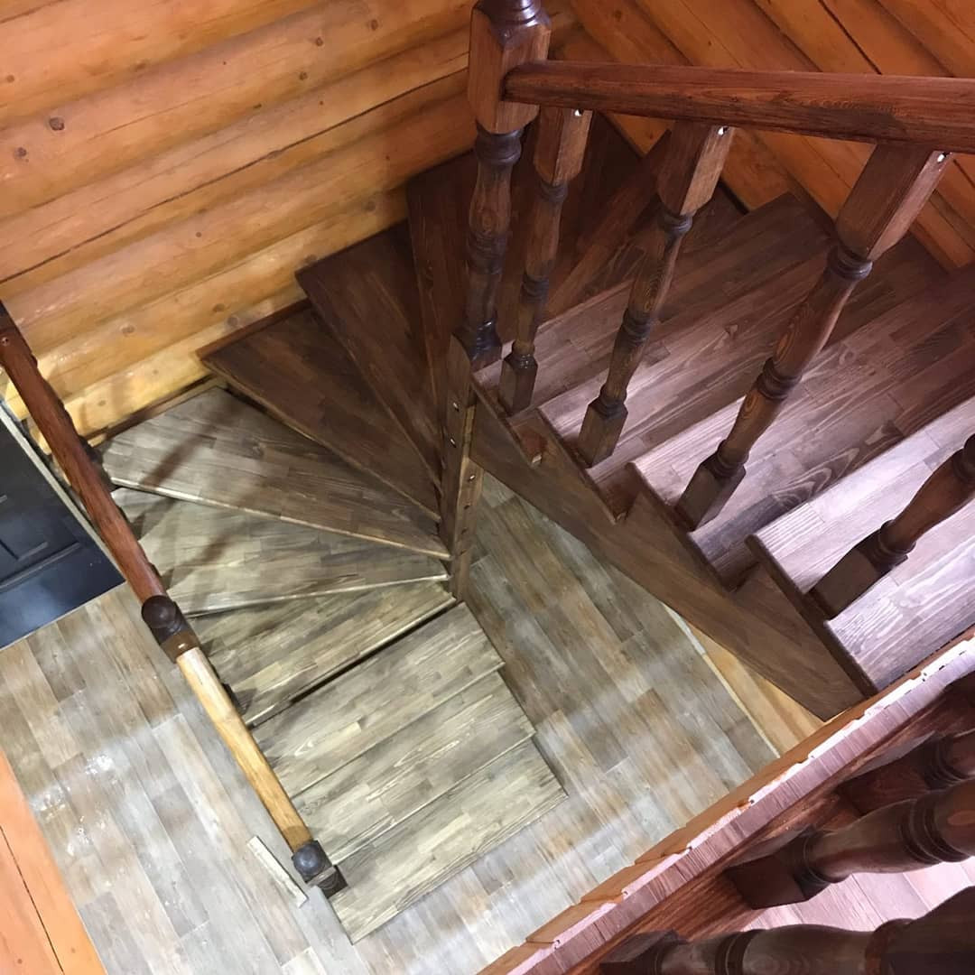 Деревянные лестницы на заказ