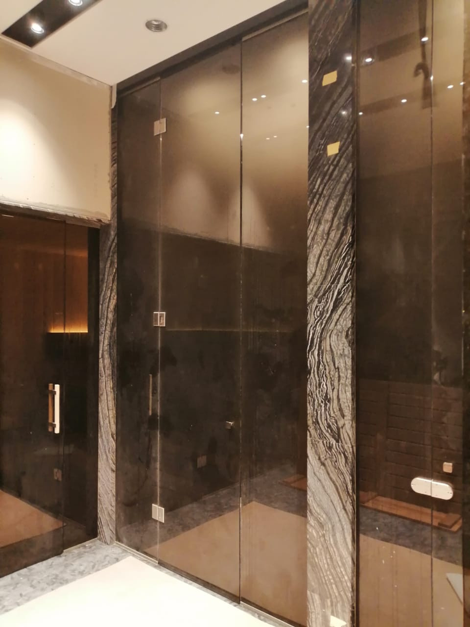 Стеклянные контсрукции в частном доме