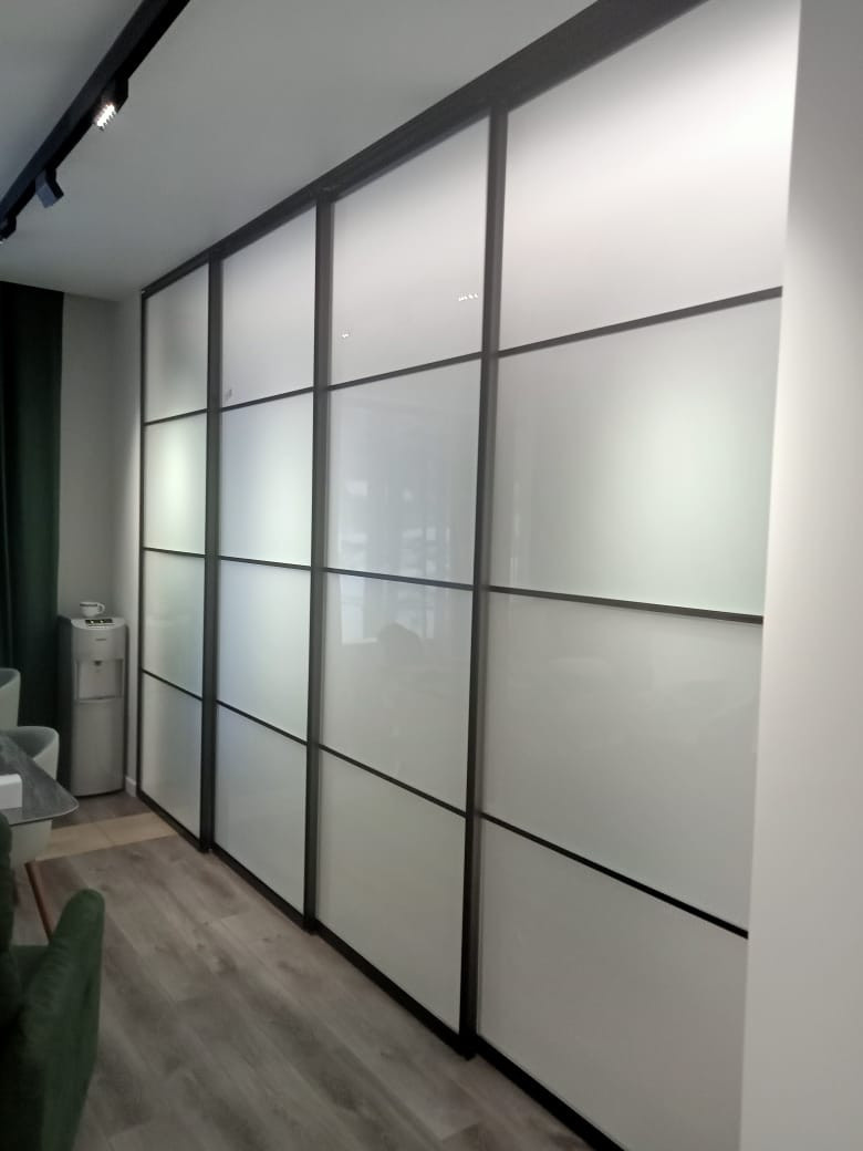 конструкции из стекла