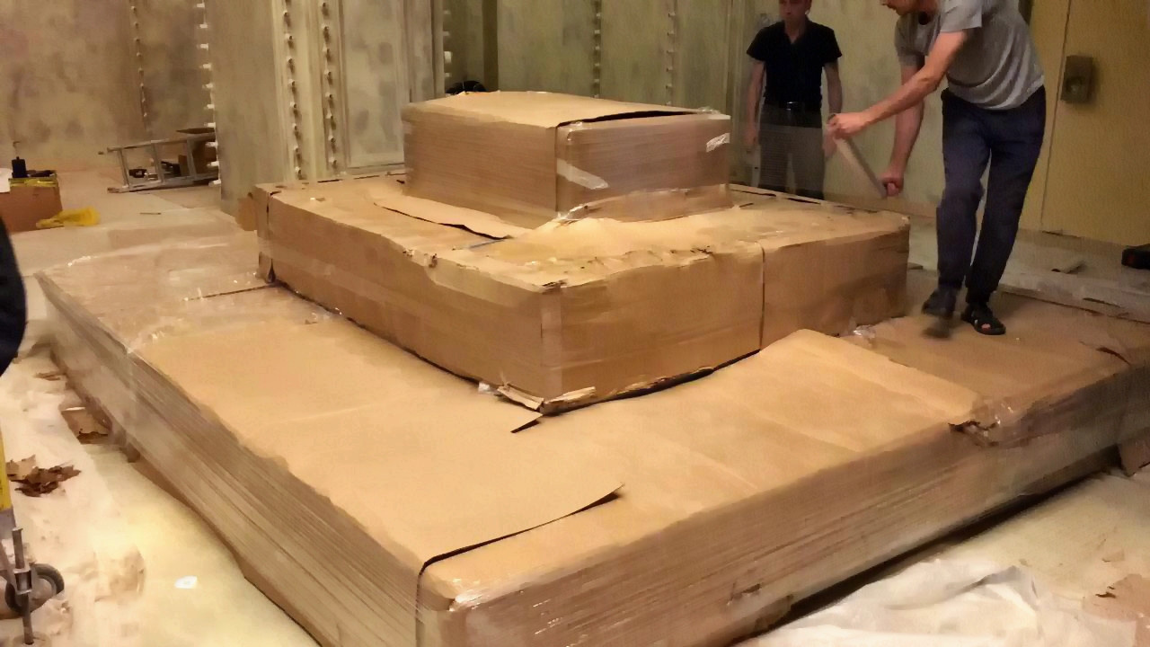 Подиум из нержавеющей стали