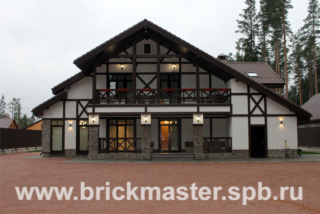 "Альпийское шале" в Рощино, дом площадью 310 кв. м.