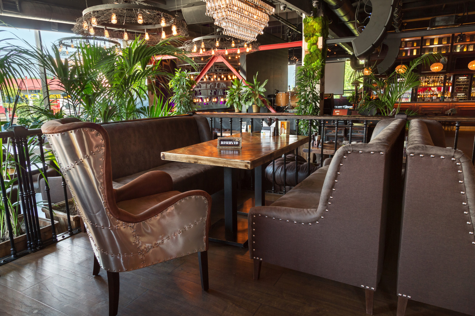 наша мебель в ресторанах