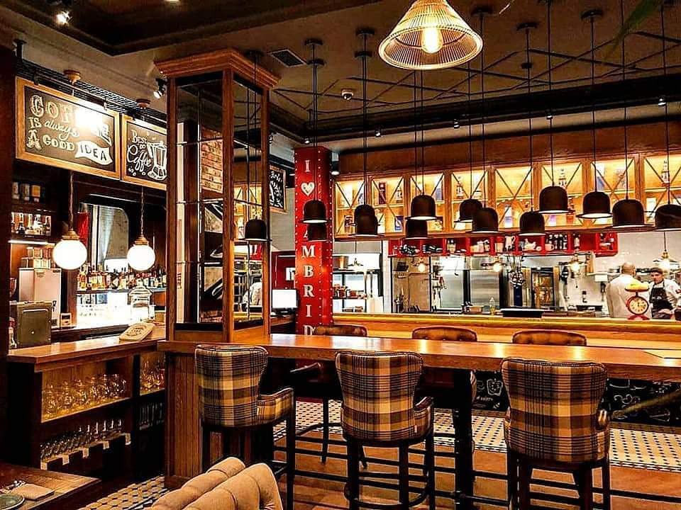 наша мебель в ресторанах