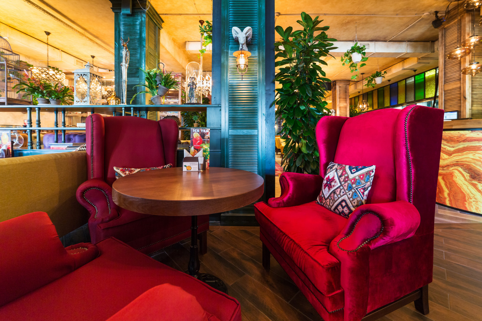 наша мебель в ресторанах