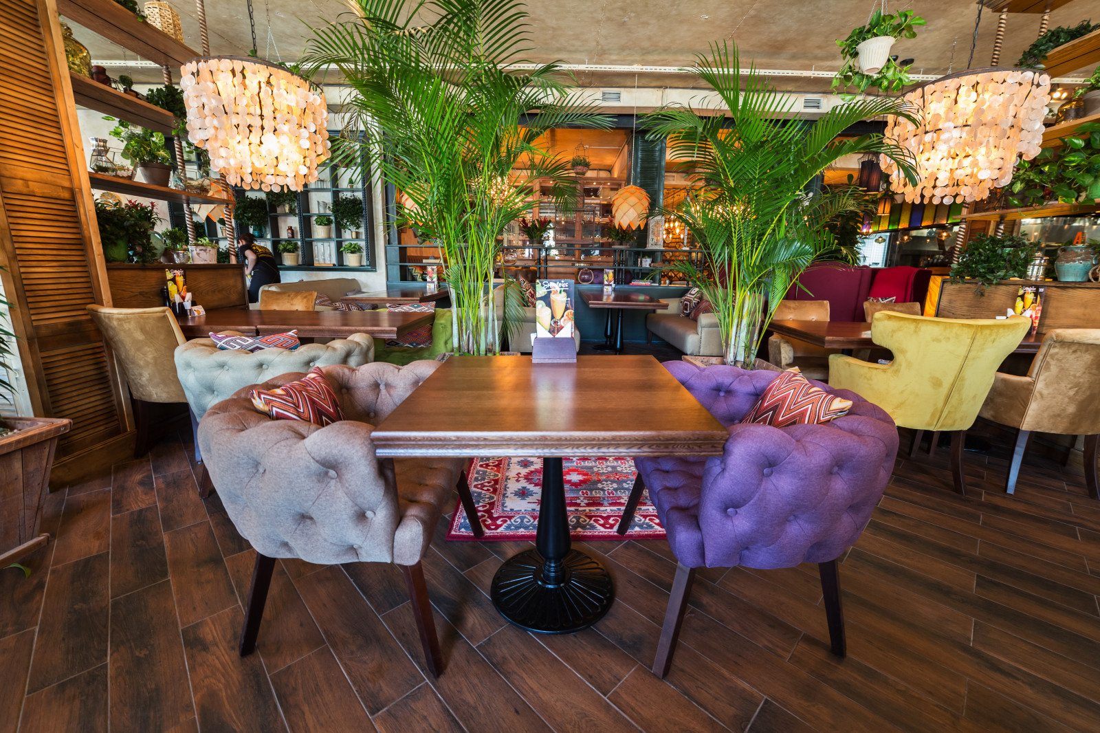 наша мебель в ресторанах