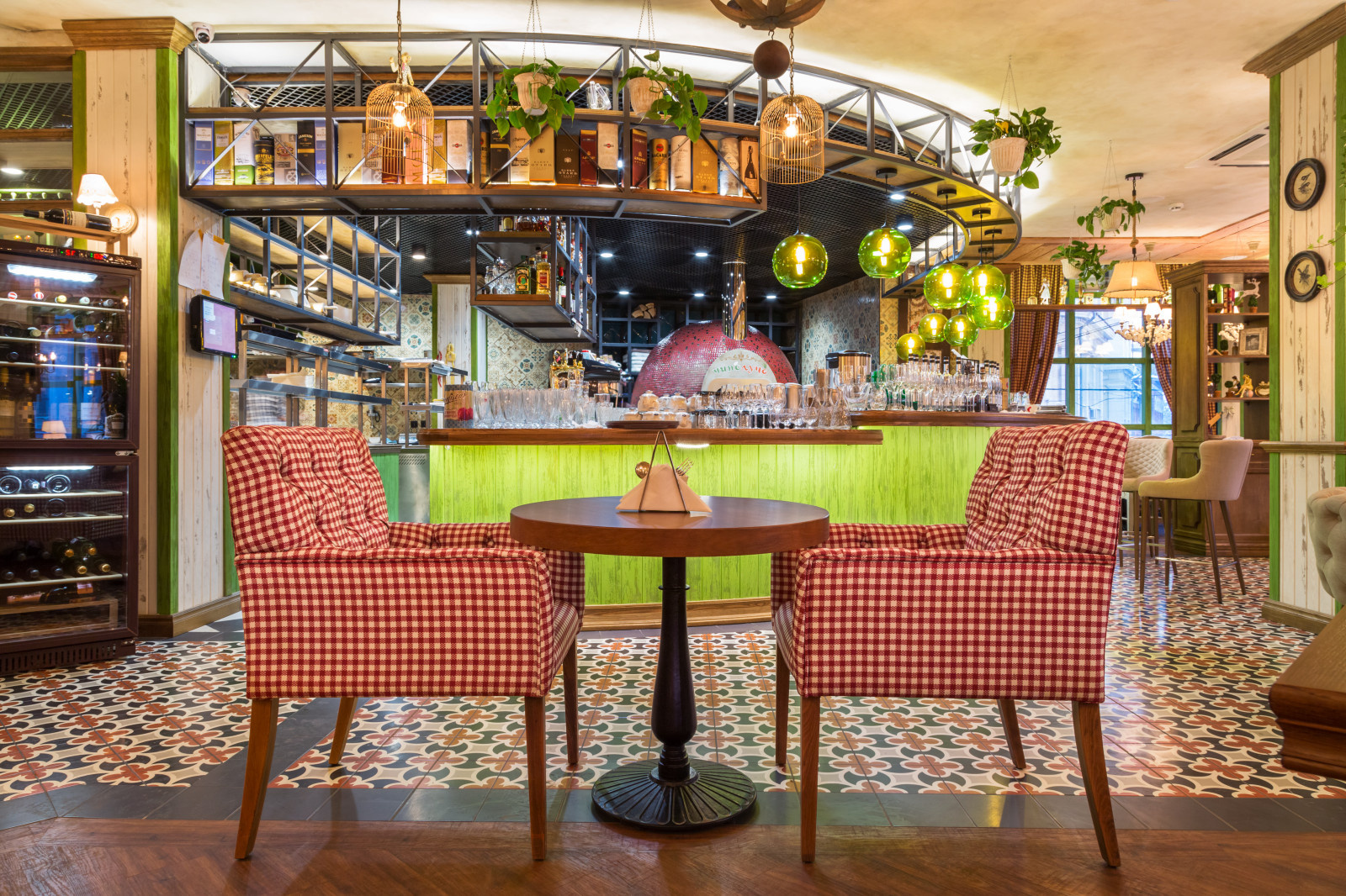 наша мебель в ресторанах