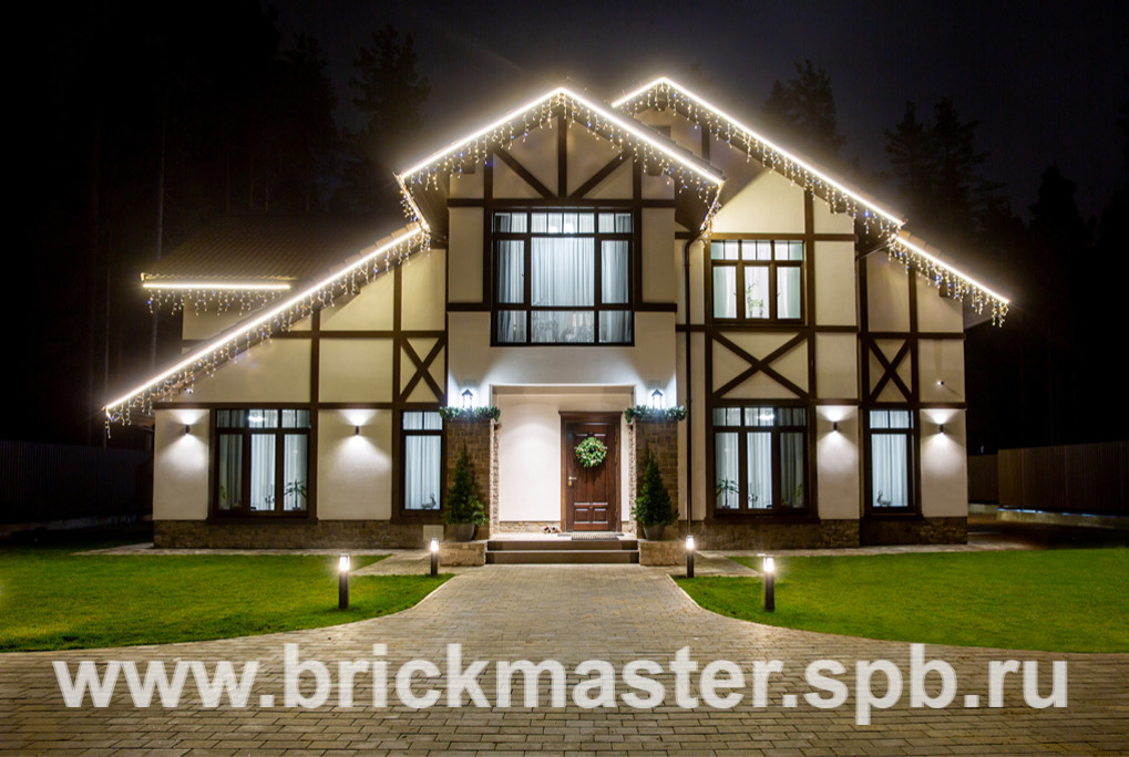 "Альпийское шале" в Рощино, дом площадью 310 кв. м.