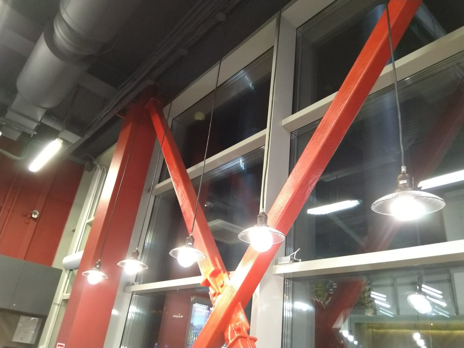 Электромонтаж и обустройство кафе