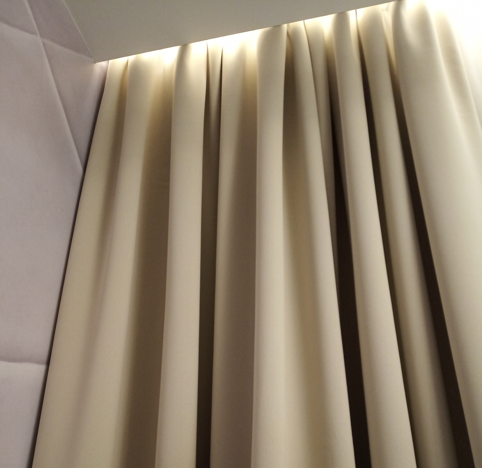 Шторы для спальни из блэкаута