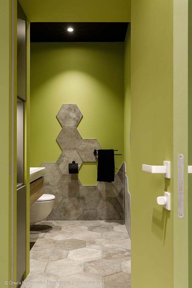 Современный интерьер офиса в историческом здании - 150 м²