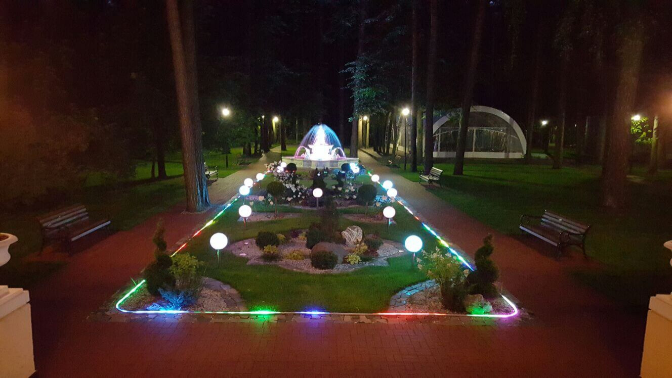 Танцующий и поющий фонтан