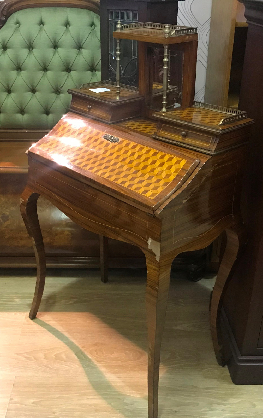 АНТИКВАРНАЯ МЕБЕЛЬ