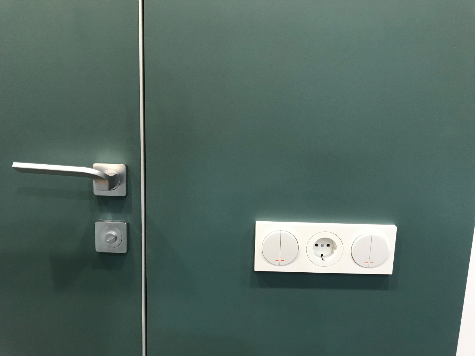 Ремонт на Полины Осипенко