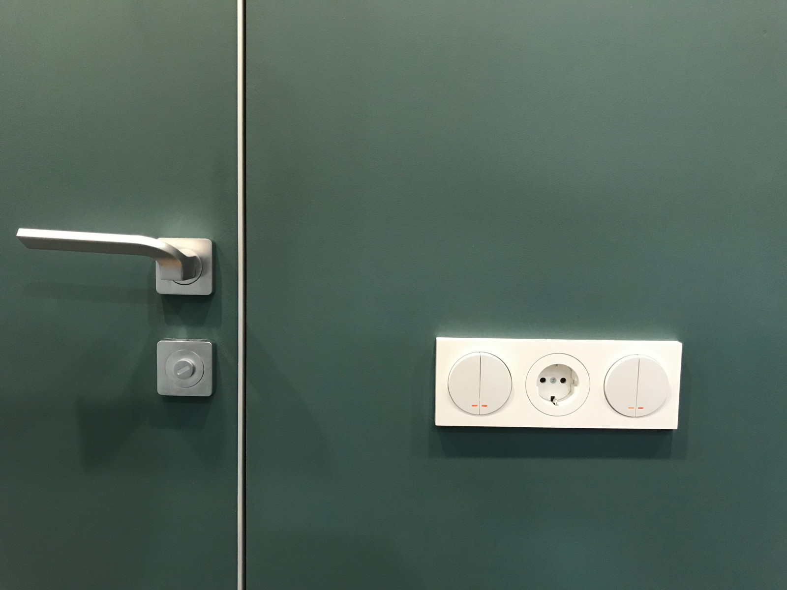 Ремонт на Полины Осипенко