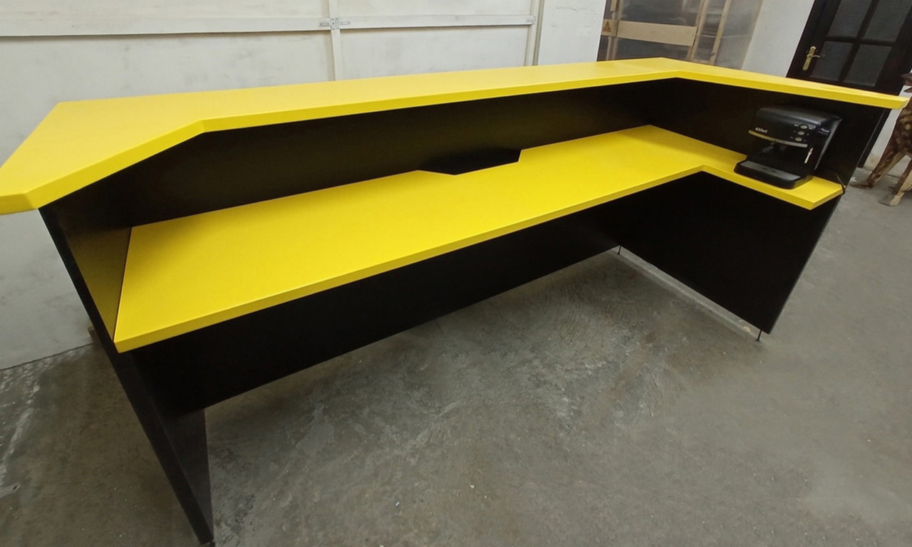 Обложка проекта: Оформление холла - стойка ресепшн, система хранения, логотип