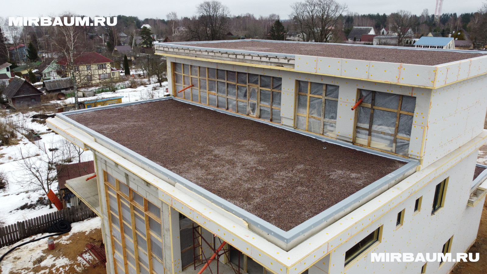 Современный дом на берегу финского залива