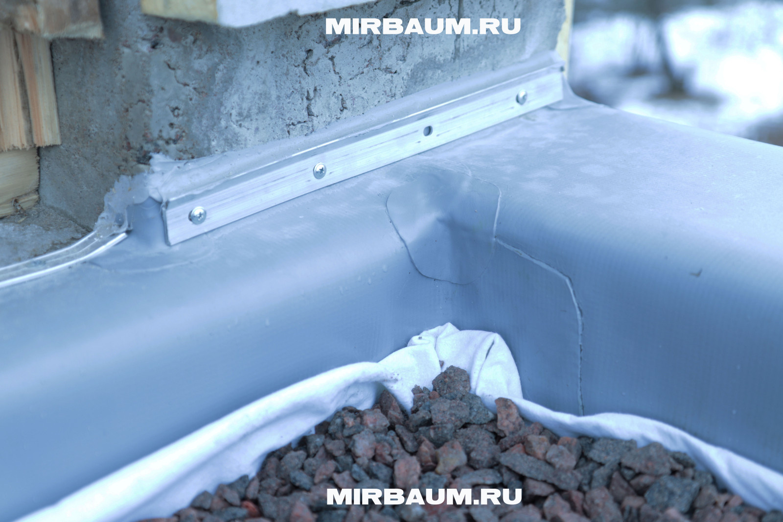 Современный дом на берегу финского залива