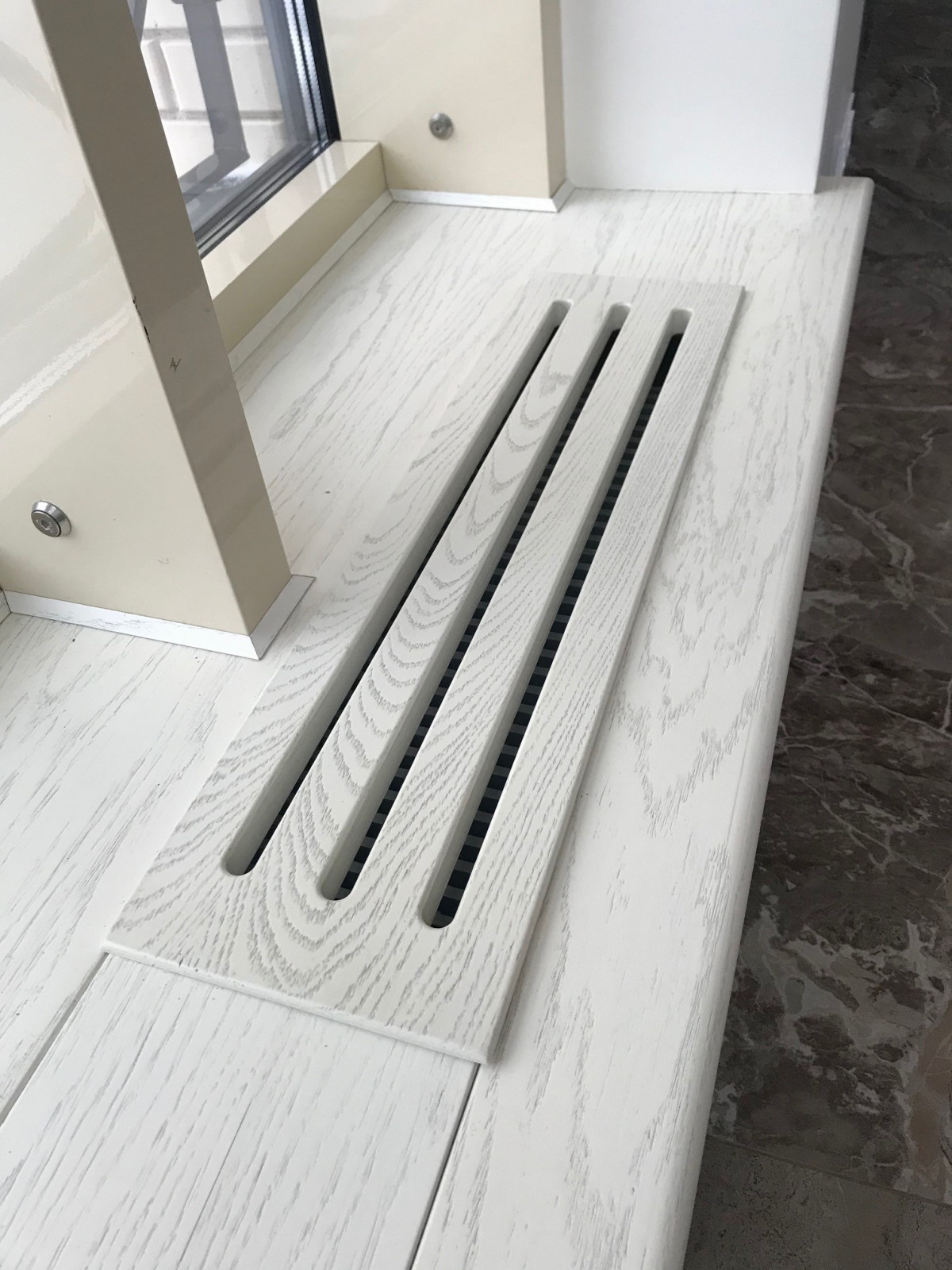 Лестница и подоконники с конвекцией