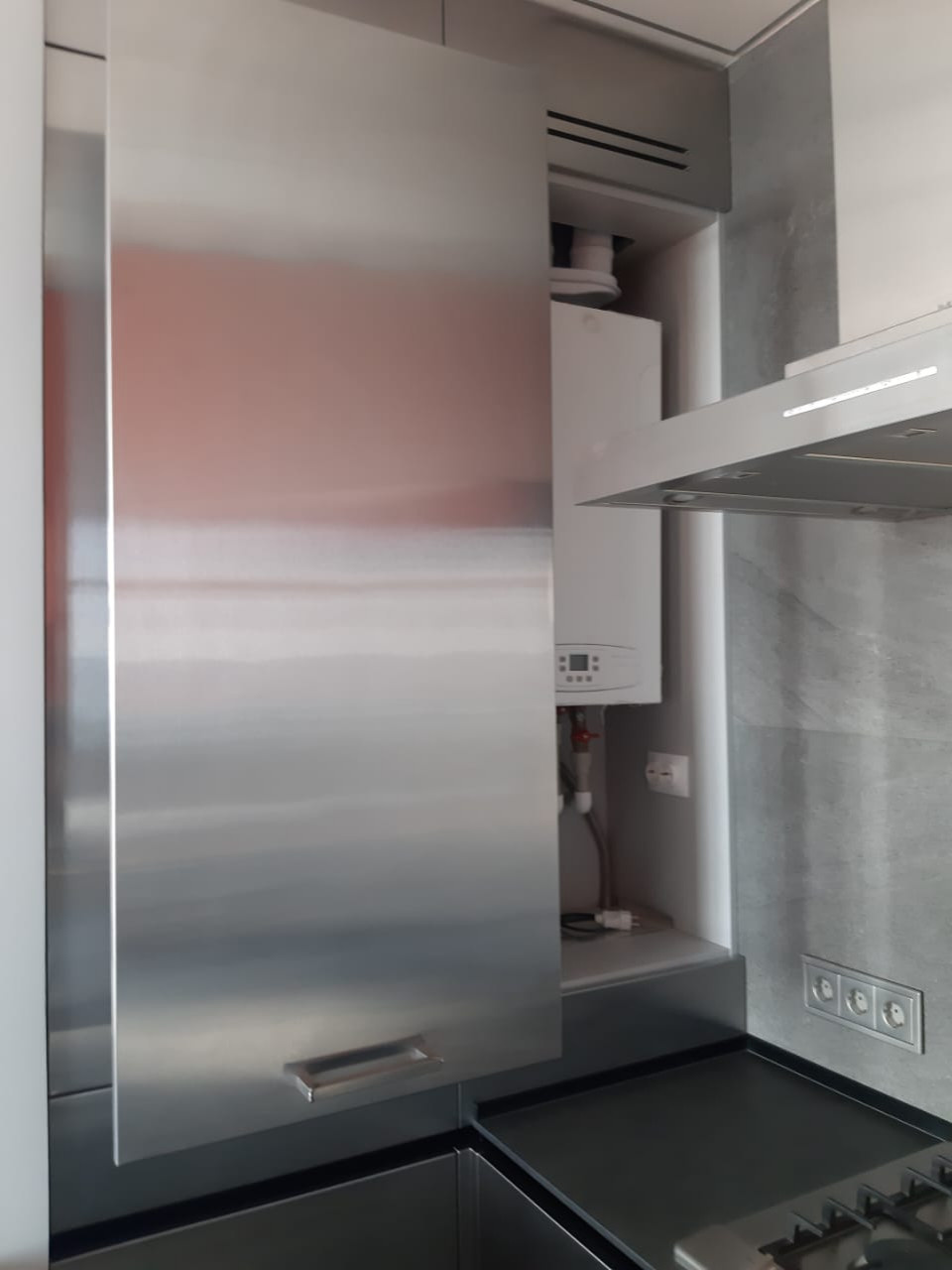 Стилизованный проект в стиле KTM (нержавеющая сталь, керамика, стекло)